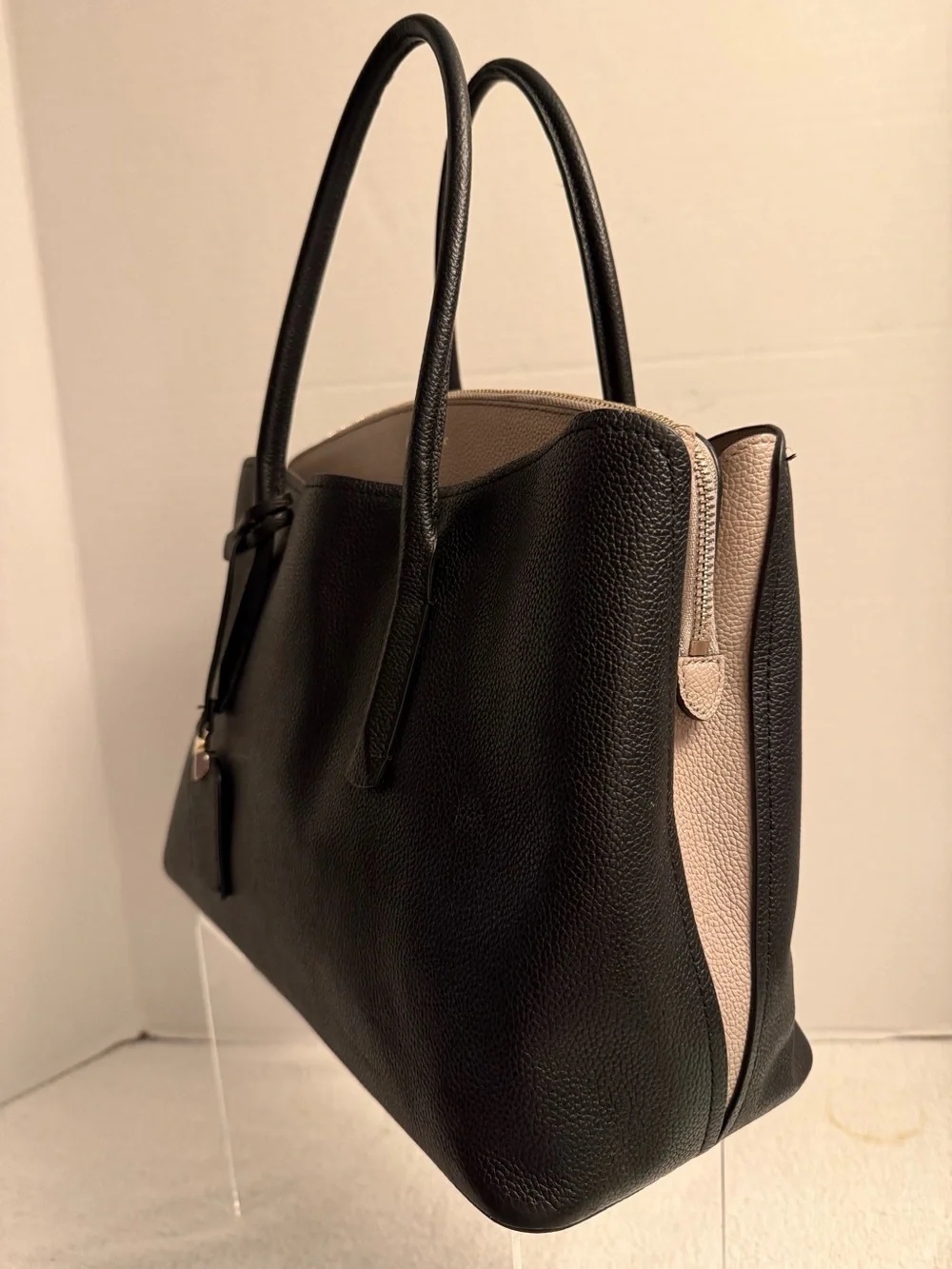 kate spade black #prelovedluxury light